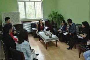 點亮心燈，助力成長——大學生心理健康教育與咨詢中心開展心理咨詢師培訓與教育咨詢活動